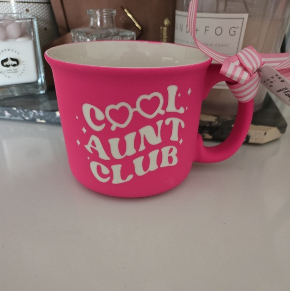 NWT "Cool Aunt Club" Mug - Picture 3 of 6
